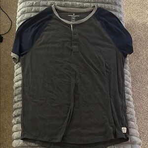 American Eagle Outfitters Black and Navy Henley Tee